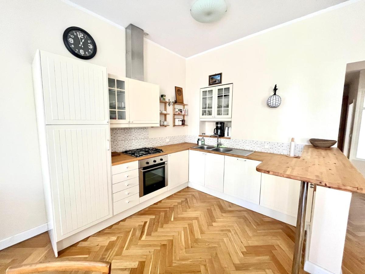 Agapella Apartamenty- Helska 3 - 250m Form The Beach, Free Parking Apartment Zoppot